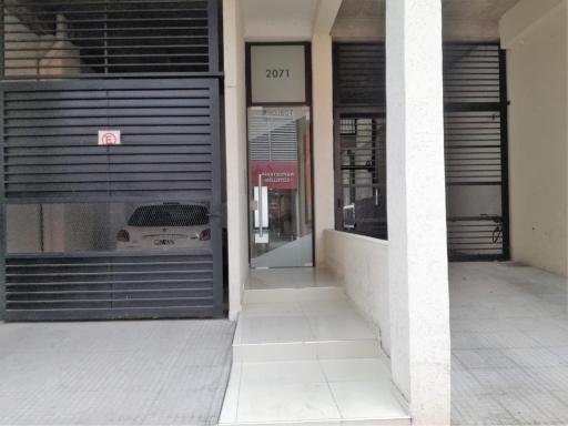 Apart del Centro 01 - Housity