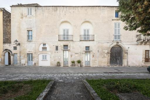 Townhouse in the center of an Apulian town near beaches and cafes - Housity