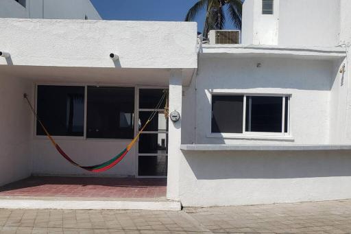 House on the Beach. - Housity