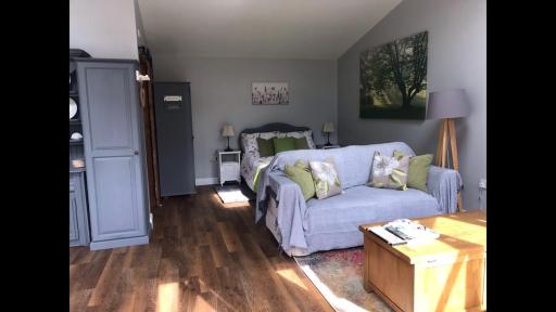 Hillview Lodge - Housity