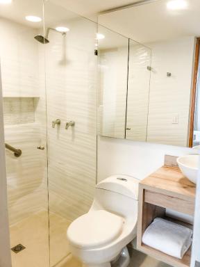 Portal del Rodeo ApartaHotel - Housity