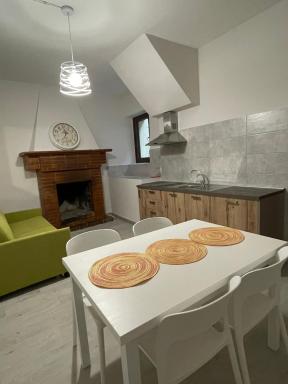 VicoVacanze Acero - Housity