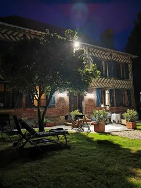 Le Domaine des Volets bleus - Housity