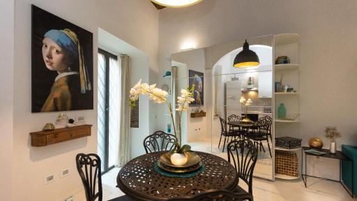 Giulia apartment-Rental in Rome - Housity