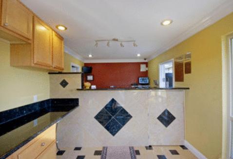 Oasis Inn Sacramento- Elk Grove - Housity