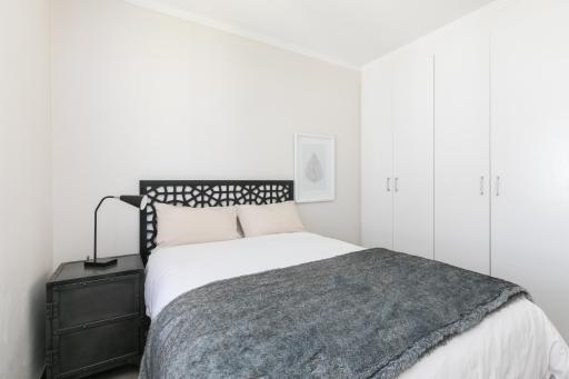 2Bedroom apartment in a secure golf estate.WIFI - Housity