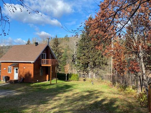 Le Road Shack-Mauricie-Motoneige- Chalets Galaxia - Housity