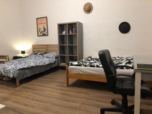 Spacious private room - Housity