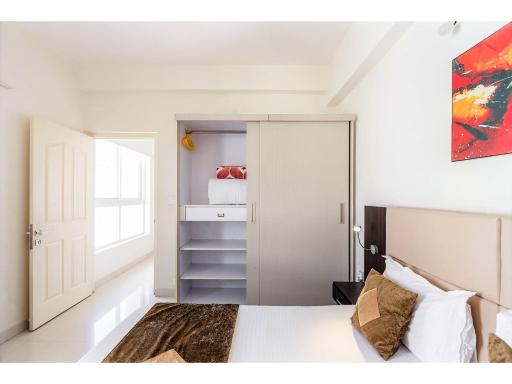 BluO 1BR Hitech City - Balcony, Gym, Terrace Garden - Housity