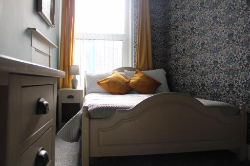 The Corner Rooms - Housity