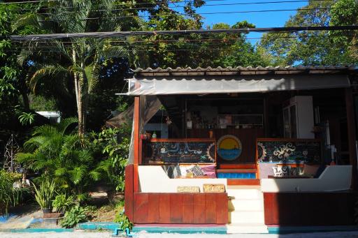 Sundaze Samet - Bar & Hostel - Housity