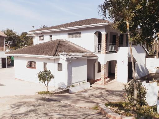 Gabade Guest House - Housity