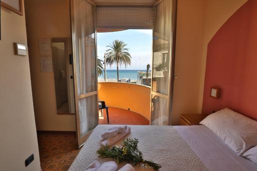 XXV APRILE Casa per Ferie - Housity