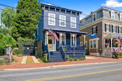 The Randall House - Housity