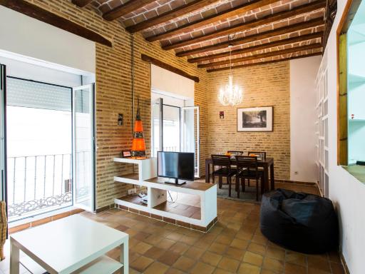 Total Valencia Charming - Housity