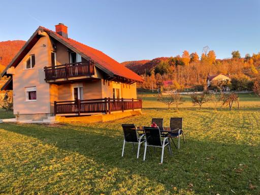 Snow House Minić - Housity