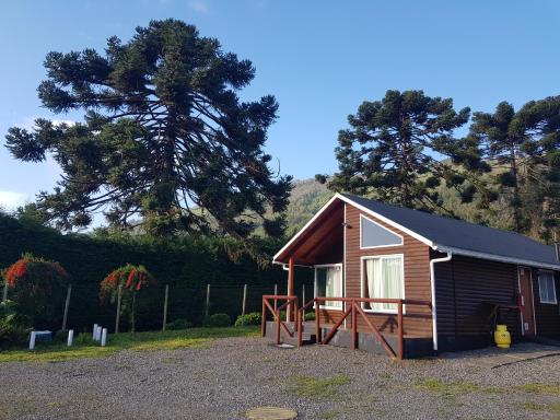 Cabañas Los Cipreses - Housity