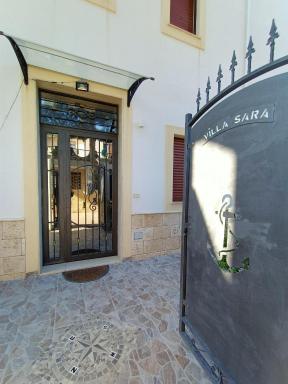B&B Villa Sara Falconara - Housity