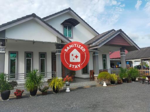 OYO Home 90388 Homestay Masha - Housity
