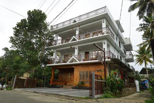 Periyar Woods - Housity