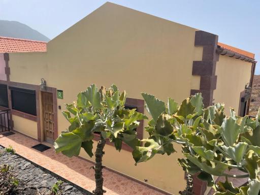 El Hoyo - Housity