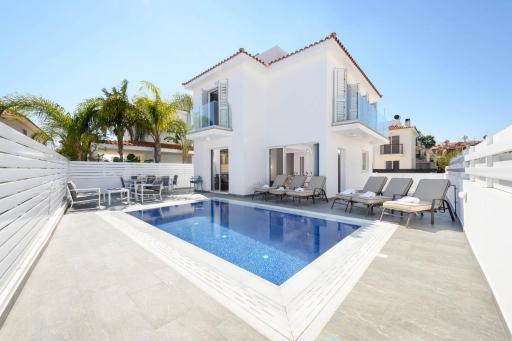 Villa Elaine - Housity