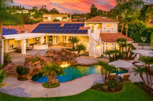 La Jolla Luxury Living - Housity