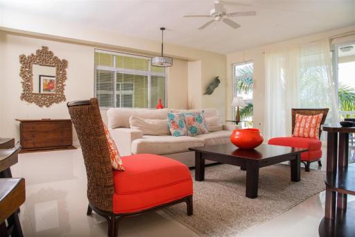 Seaside Condo 4 - Housity