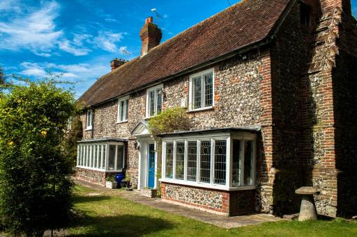 Walnut Tree House - Housity