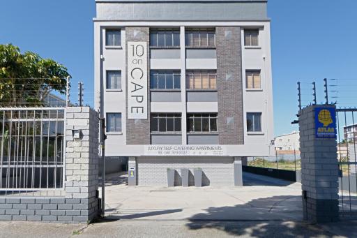 10 on Cape Self Catering Apartments - Housity