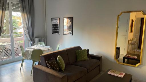 Stilish apartment few steps from the underground - Housity