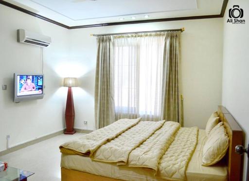 The First Hotel Multan - Housity