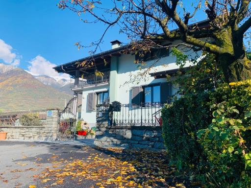 Casa Vacanza DELLE OROBIE - Housity