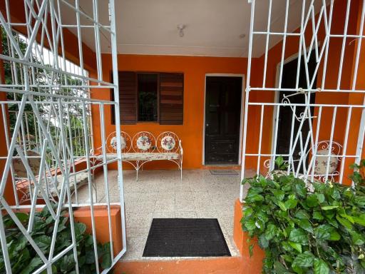 Blue Mountain Gem - Housity