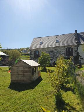 Belle maison en pierres de 170 m² Sancy - Housity