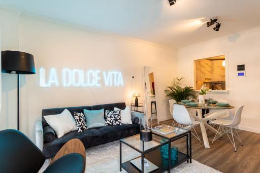 Apartment Black Level, 30m playa, Pool, Wifi - Housity