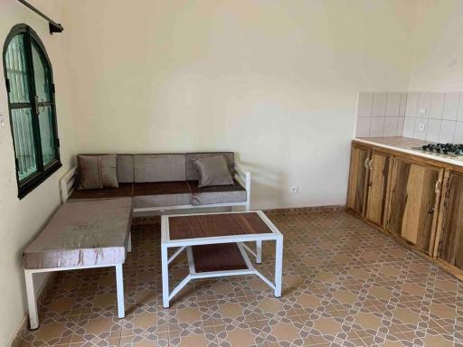Cheerful 1 bedroom villa with free parking. - Housity