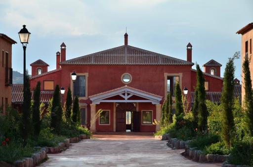 Hotel San Miguel del Valle Amblés - Housity