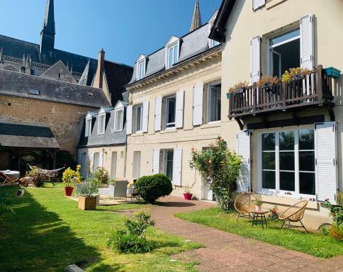 Les Tourterelles - Housity