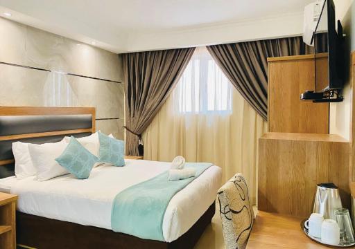 Bayside Hotel 116 West Street - Housity