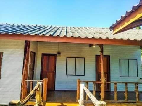 Ekaaalibngkaarth ngethiiywohmsetyaelaraan aahaar - Housity