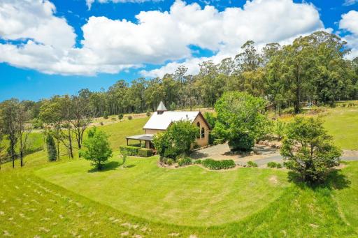 Clarendon Forest Retreat - Housity