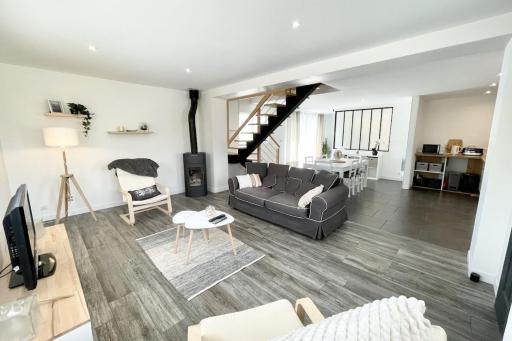 Jolie maison entièrement rénovée Proche plages - Housity