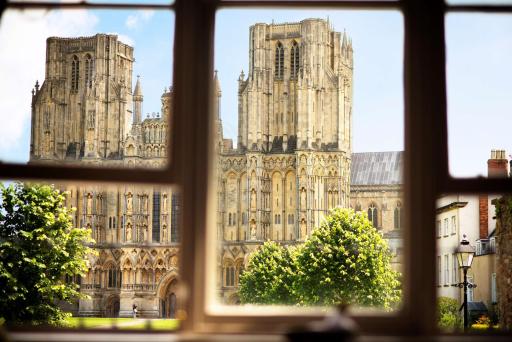 The Swan Hotel, Wells, Somerset - Housity