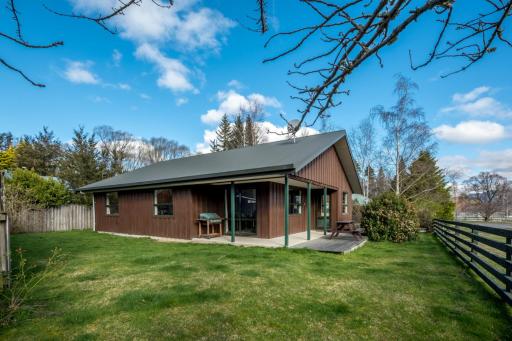 4a Lucas Lane - Housity