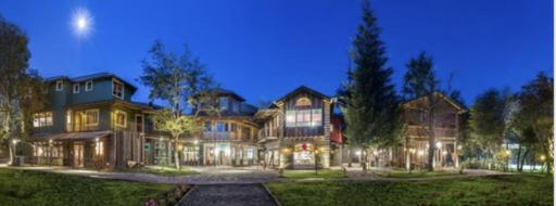 Live Now - loft en el Mercado Paseo Encantado - Housity