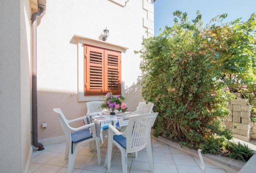Apartments Longo - Housity