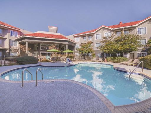 La Quinta by Wyndham Austin at The Domain - Housity