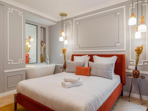 The Orange Haussmann - Housity
