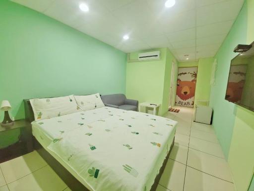 Ming House - Housity
